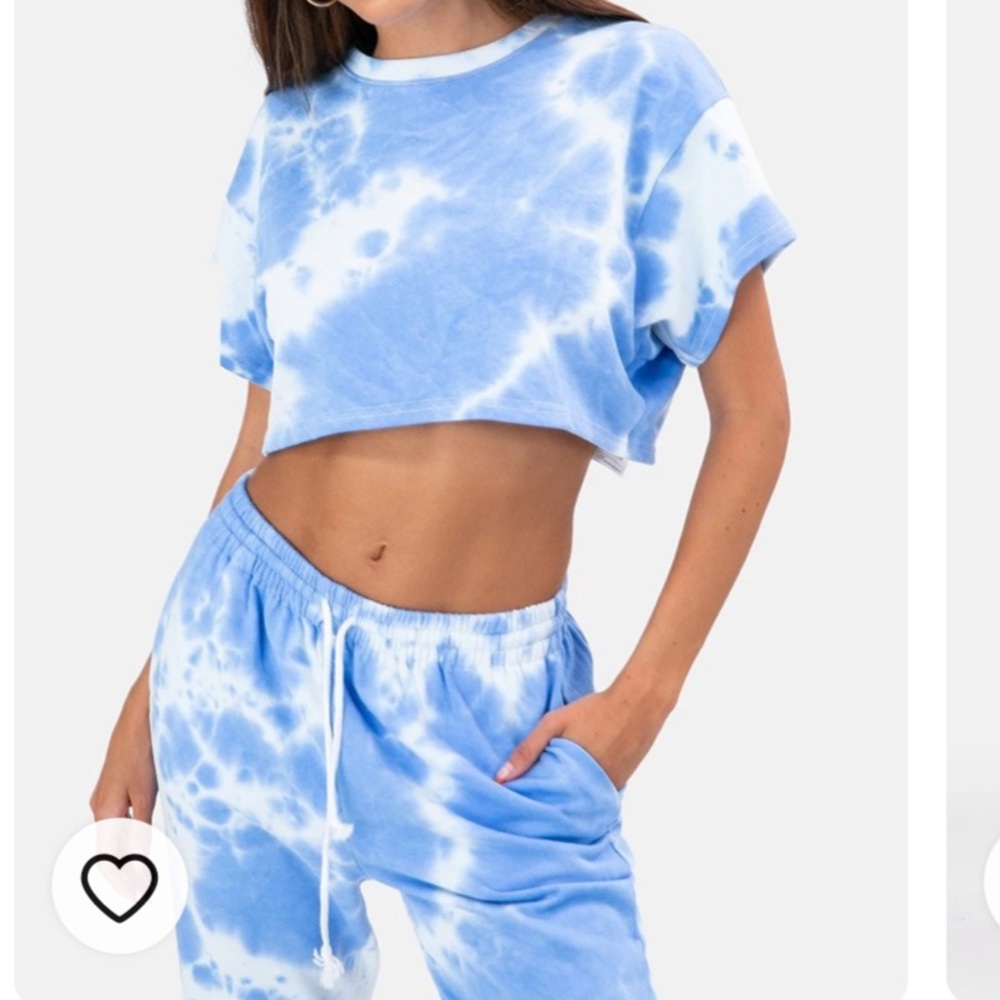Adika tye dye crop top